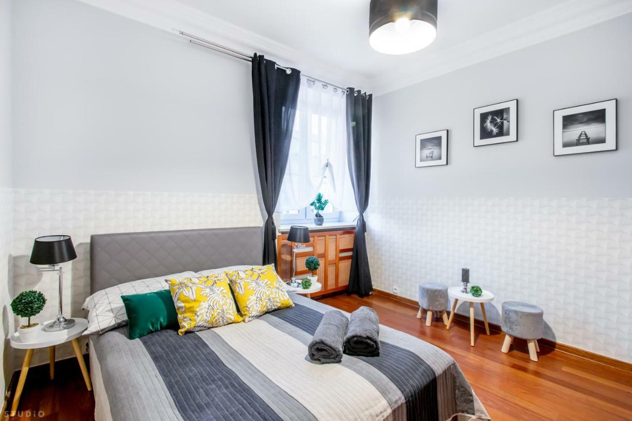 *Clicktheflat* Wilcza 33 Street Apart Rooms In The City Center Varsovia Exterior foto