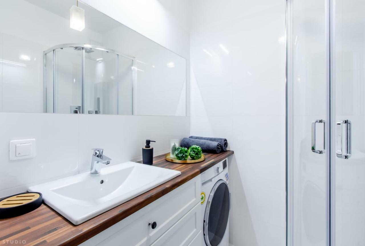 *Clicktheflat* Wilcza 33 Street Apart Rooms In The City Center Varsovia Exterior foto