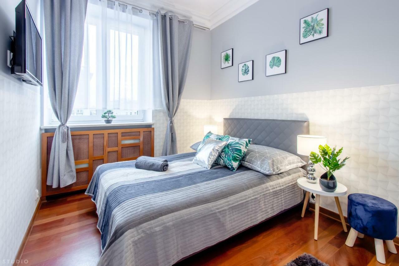 *Clicktheflat* Wilcza 33 Street Apart Rooms In The City Center Varsovia Exterior foto
